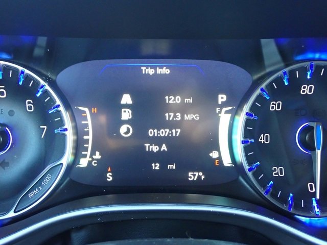 New 2026 Chrysler Pacifica Select image 20