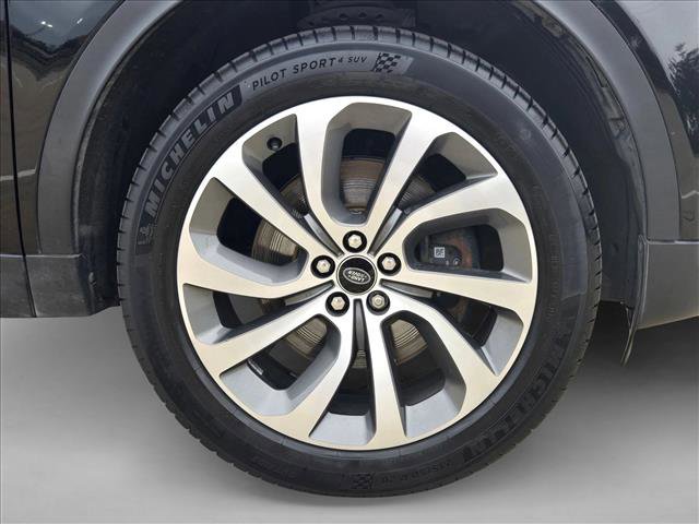 Used 2022 Land Rover Discovery Sport SE AWD/4WD image 23