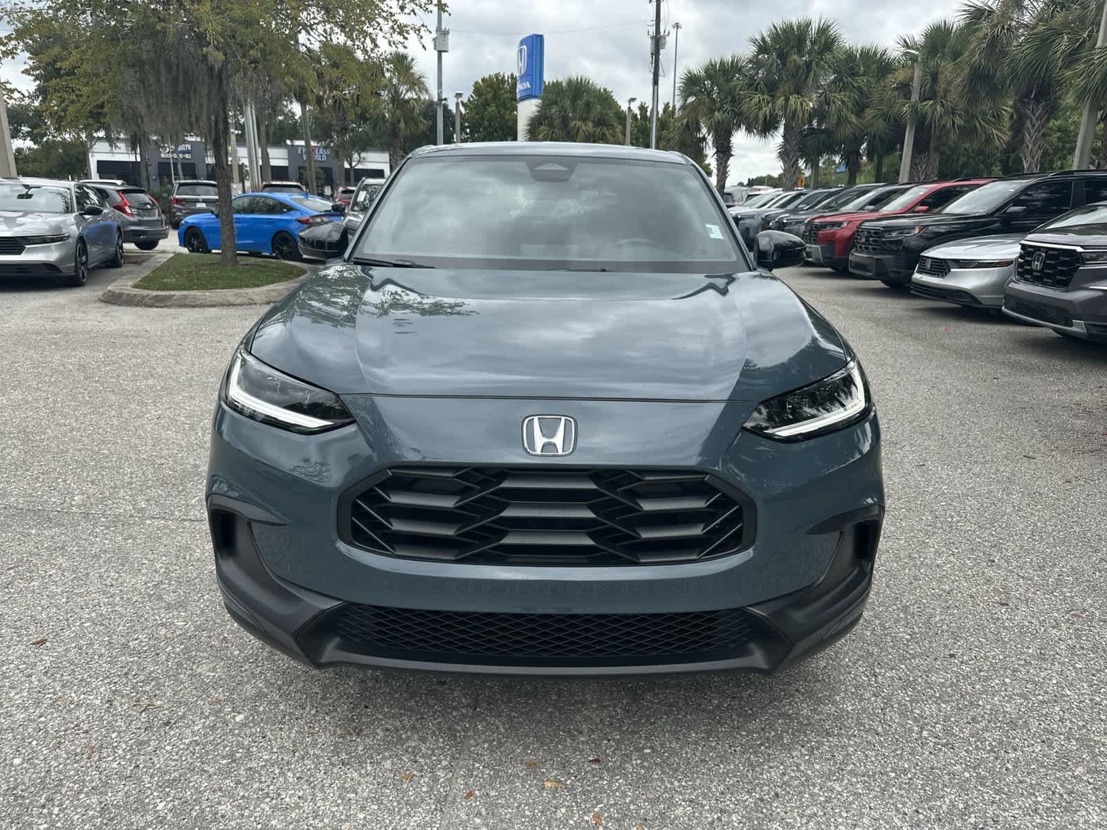 Certified 2025 Honda HR-V Sport image 9