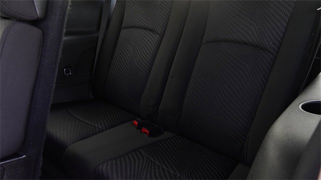 Used 2019 Dodge Journey SE image 15