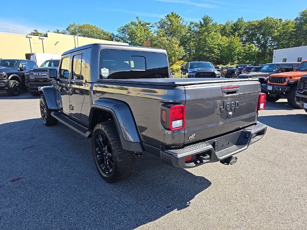 Certified 2024 Jeep Gladiator Sport image 5
