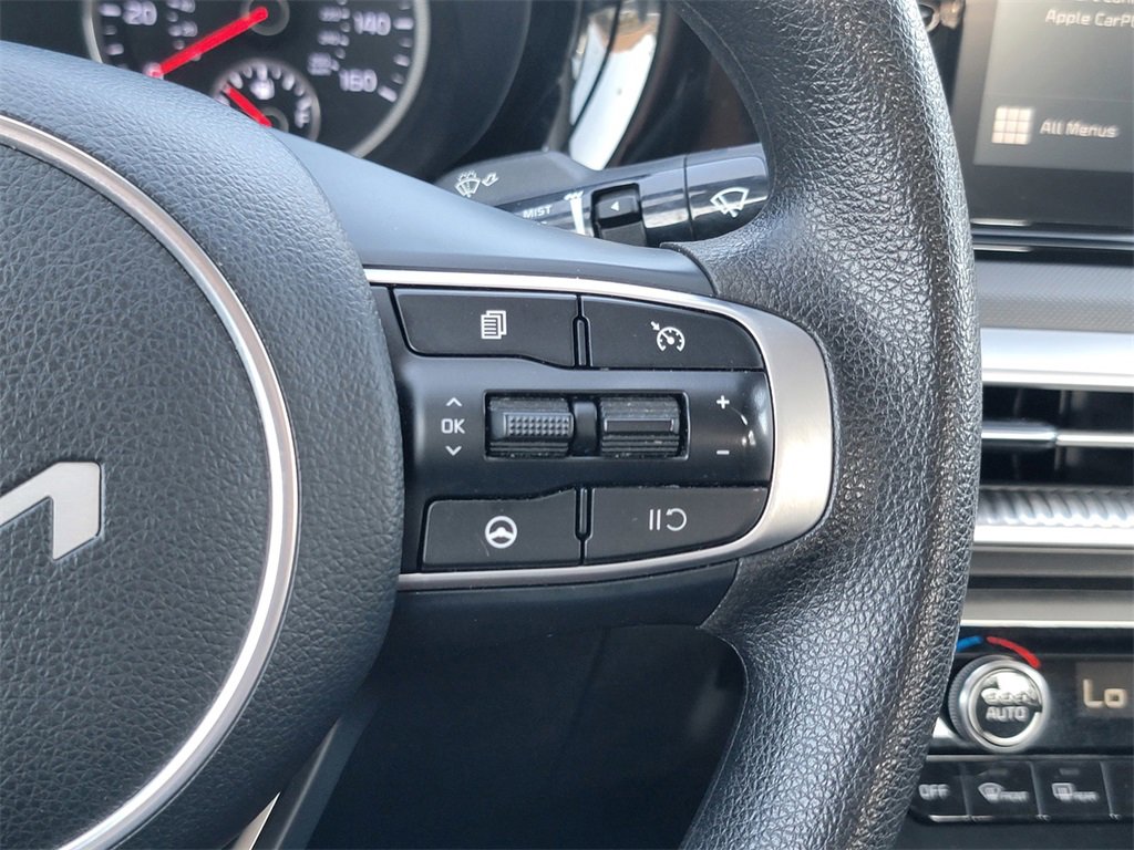 Used 2022 Kia K5 LXS image 35