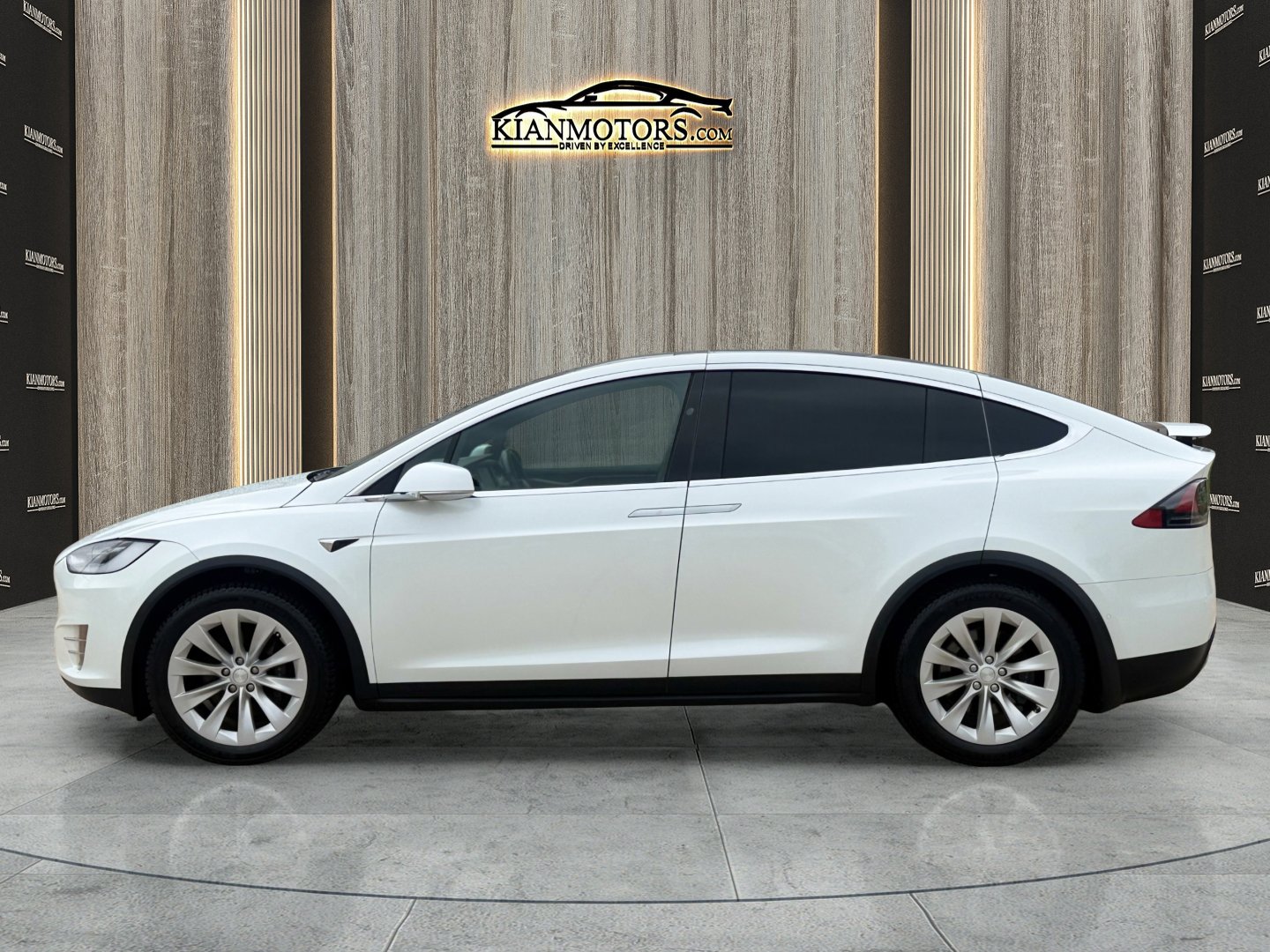 Used 2020 Tesla Model X Long Range AWD/4WD image 8
