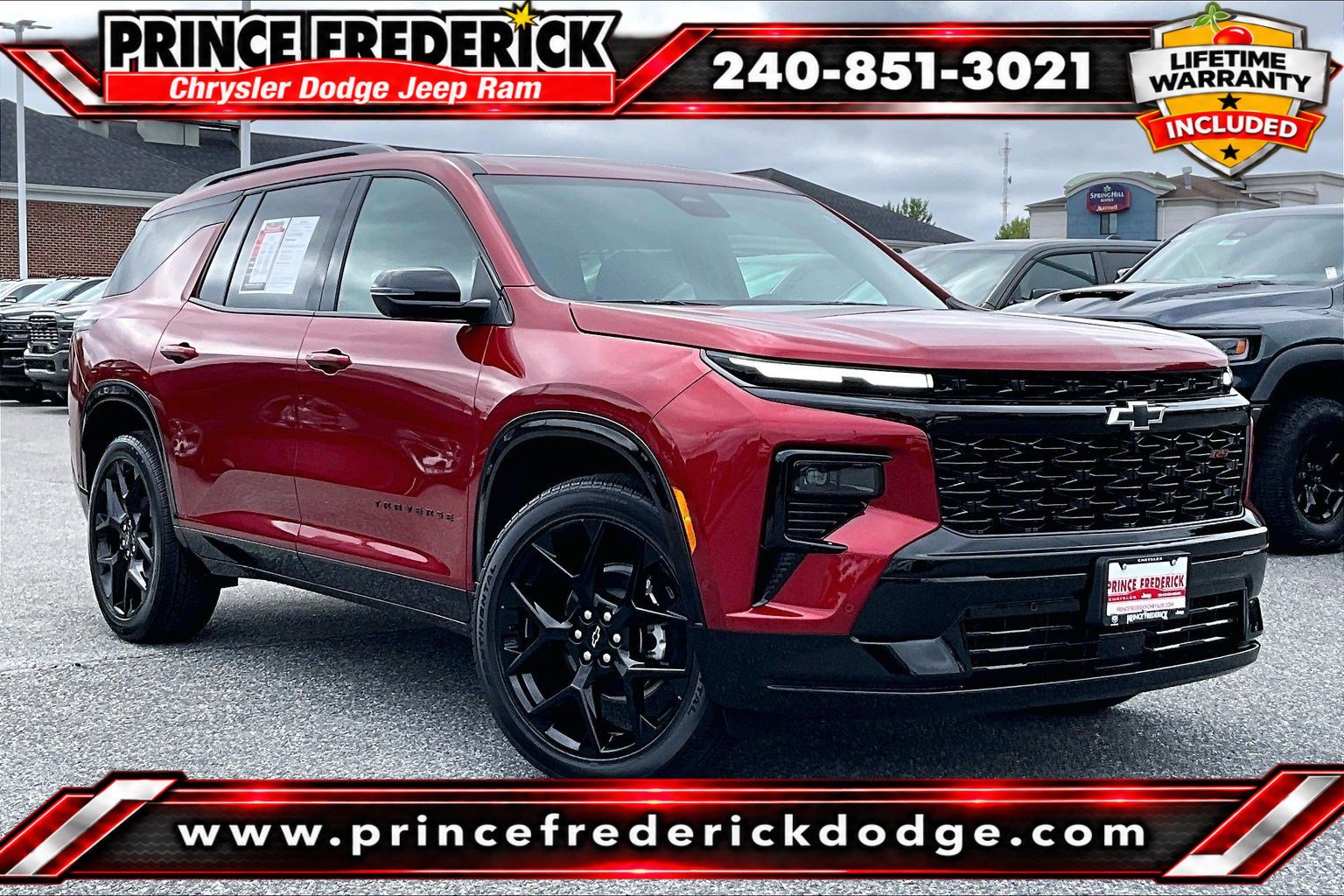 Used 2026 Chevrolet Traverse RS w/ LPO, Floor Liner Package AWD/4WD image 1