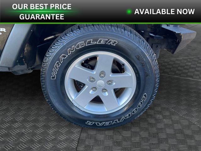 Used 2012 Jeep Wrangler Unlimited Sport image 30