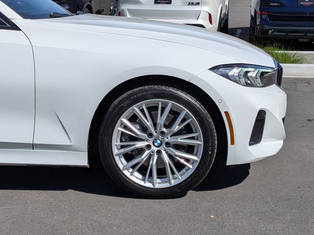Used 2023 BMW 330i 330i w/ Premium Package image 25