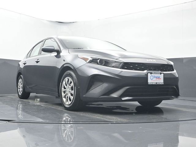 Used 2024 Kia Forte LX image 13