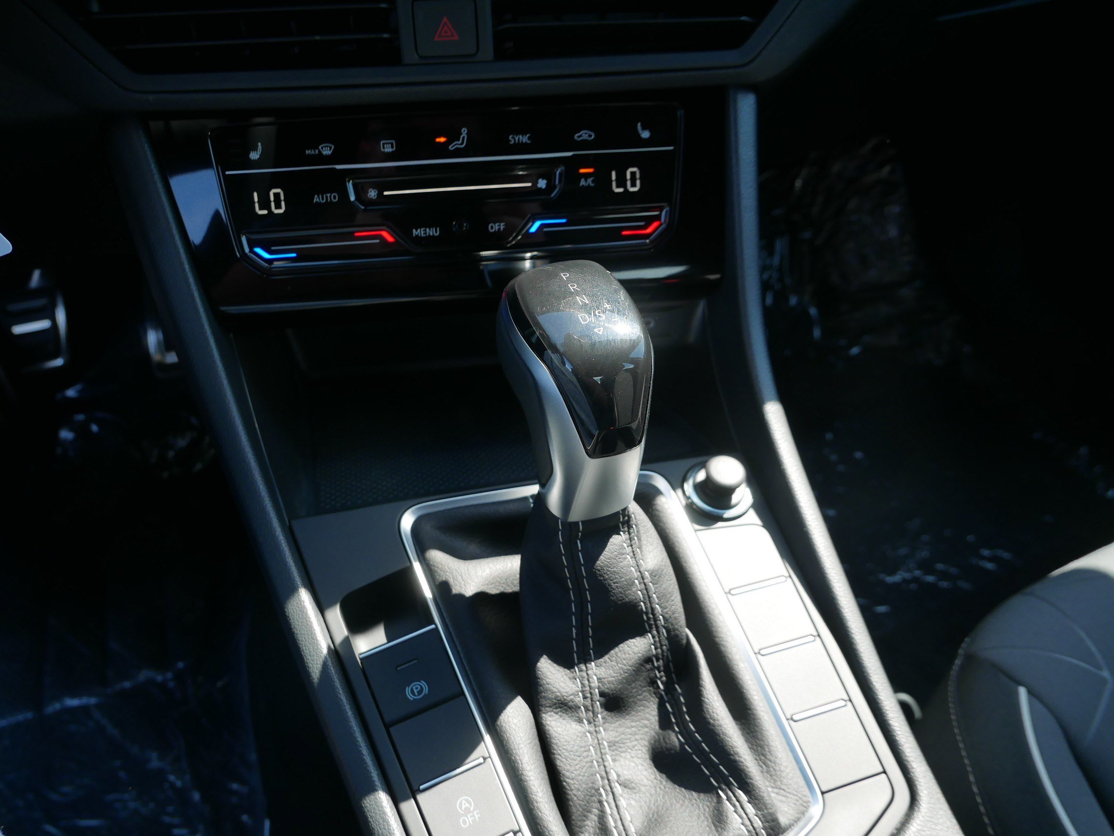 New 2026 Volkswagen Jetta Sport FWD image 9