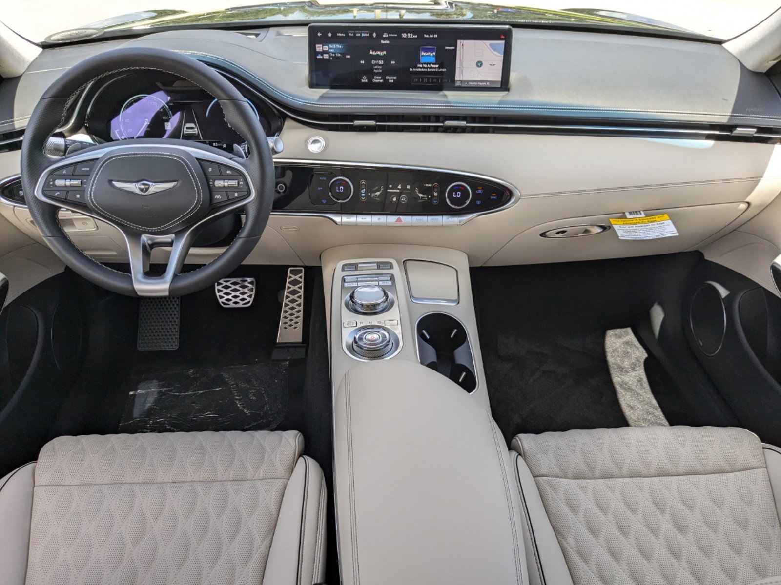 New 2025 Genesis GV70 3.5T Sport w/ Sport Prestige Package AWD/4WD image 10