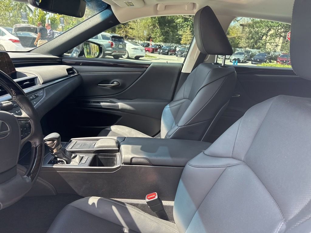 Used 2021 Lexus ES 350 w/ Premium Package image 13