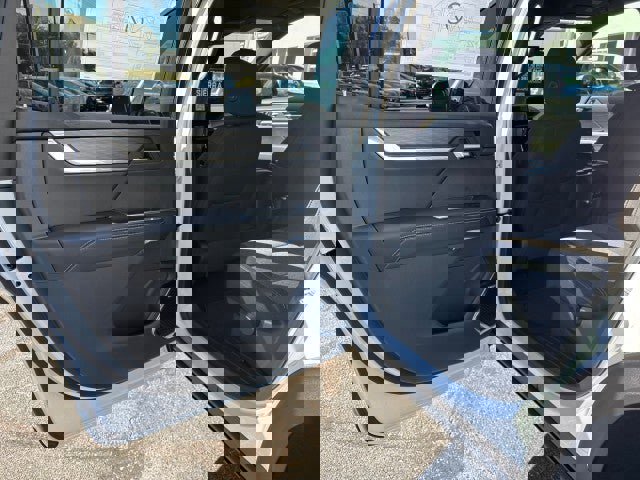 New 2026 GMC Acadia Elevation image 29