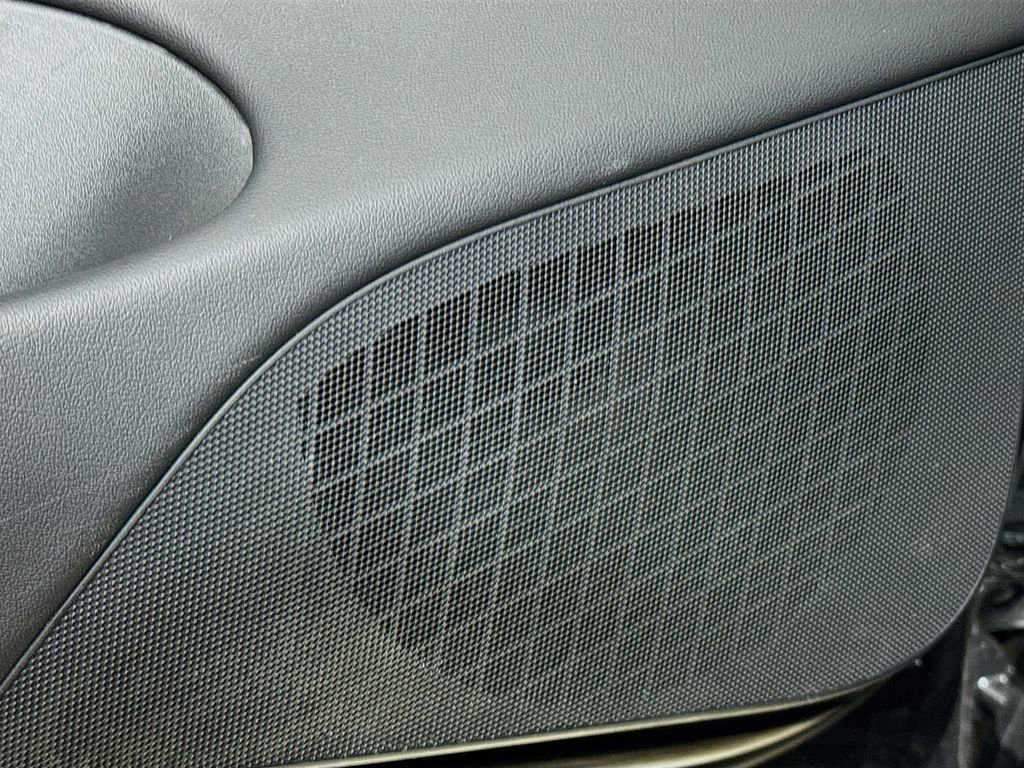 Used 2018 Tesla Model 3 Long Range AWD/4WD image 22