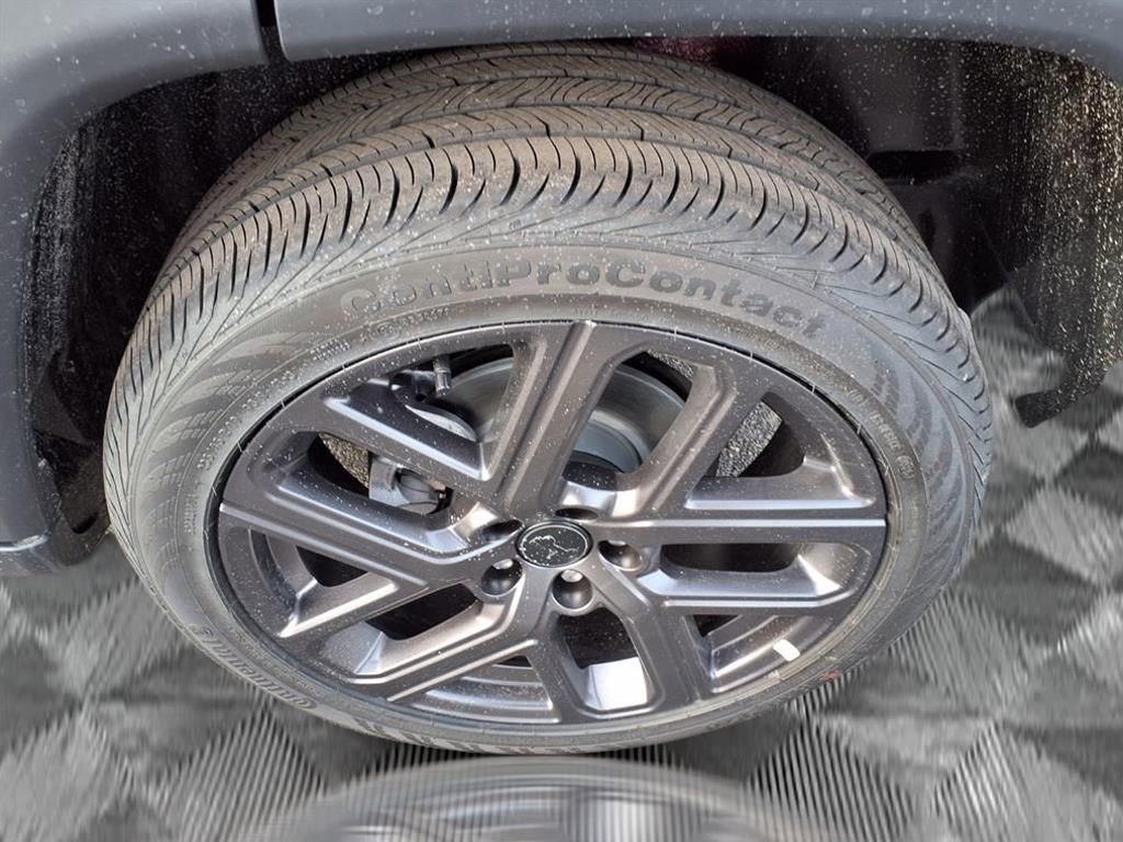 New 2026 Jeep Compass Latitude image 18