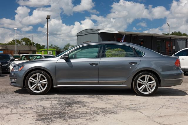Used 2015 Volkswagen Passat 1.8T SE FWD image 4