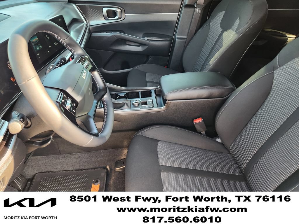 Certified 2026 Kia Sorento LX FWD image 12