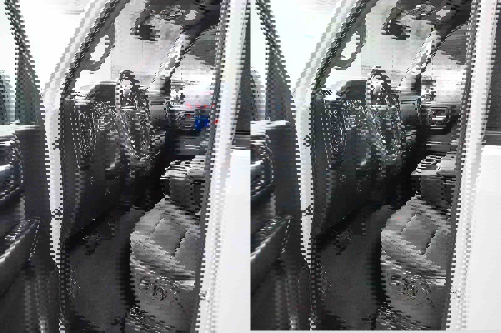 Used 2022 Chevrolet Silverado 1500 Custom w/ Rally Edition image 17