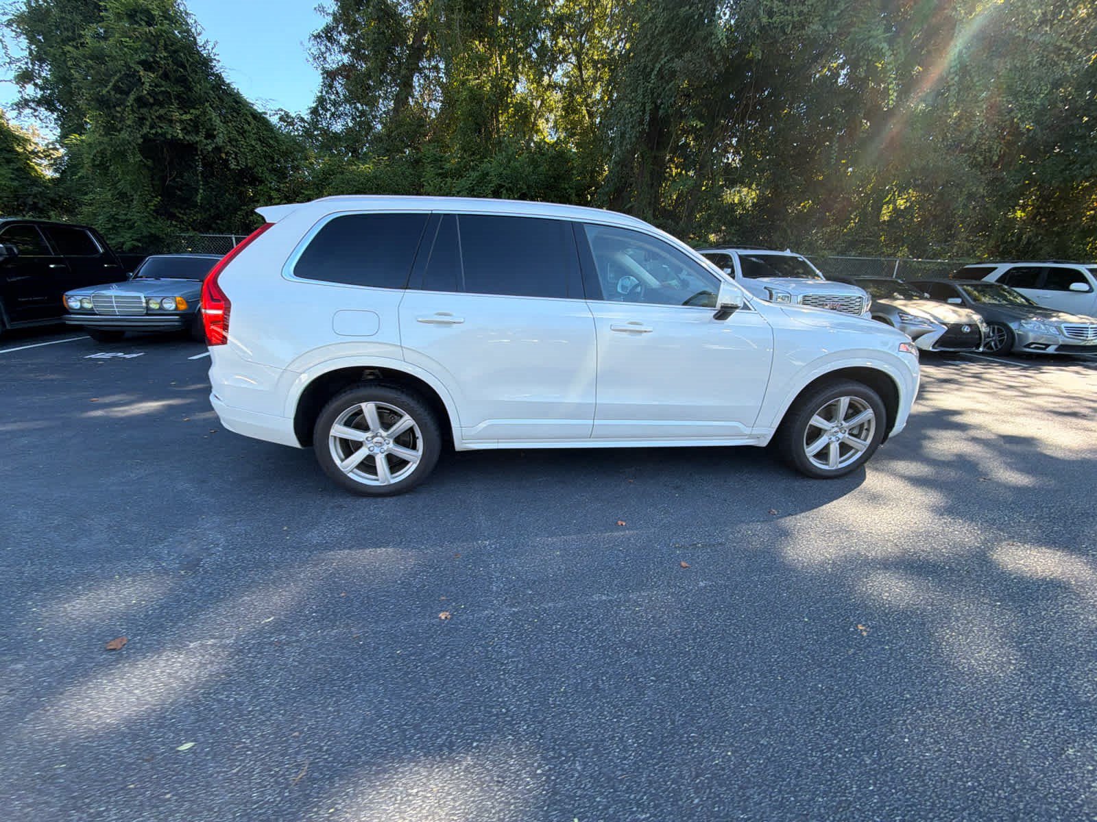 Certified 2023 Volvo XC90 B5 Core AWD/4WD image 18