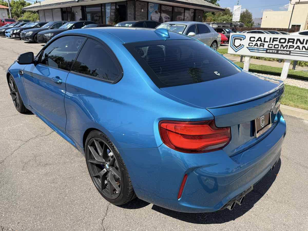 Used 2018 BMW M2 w/ Executive Package RWD image 3