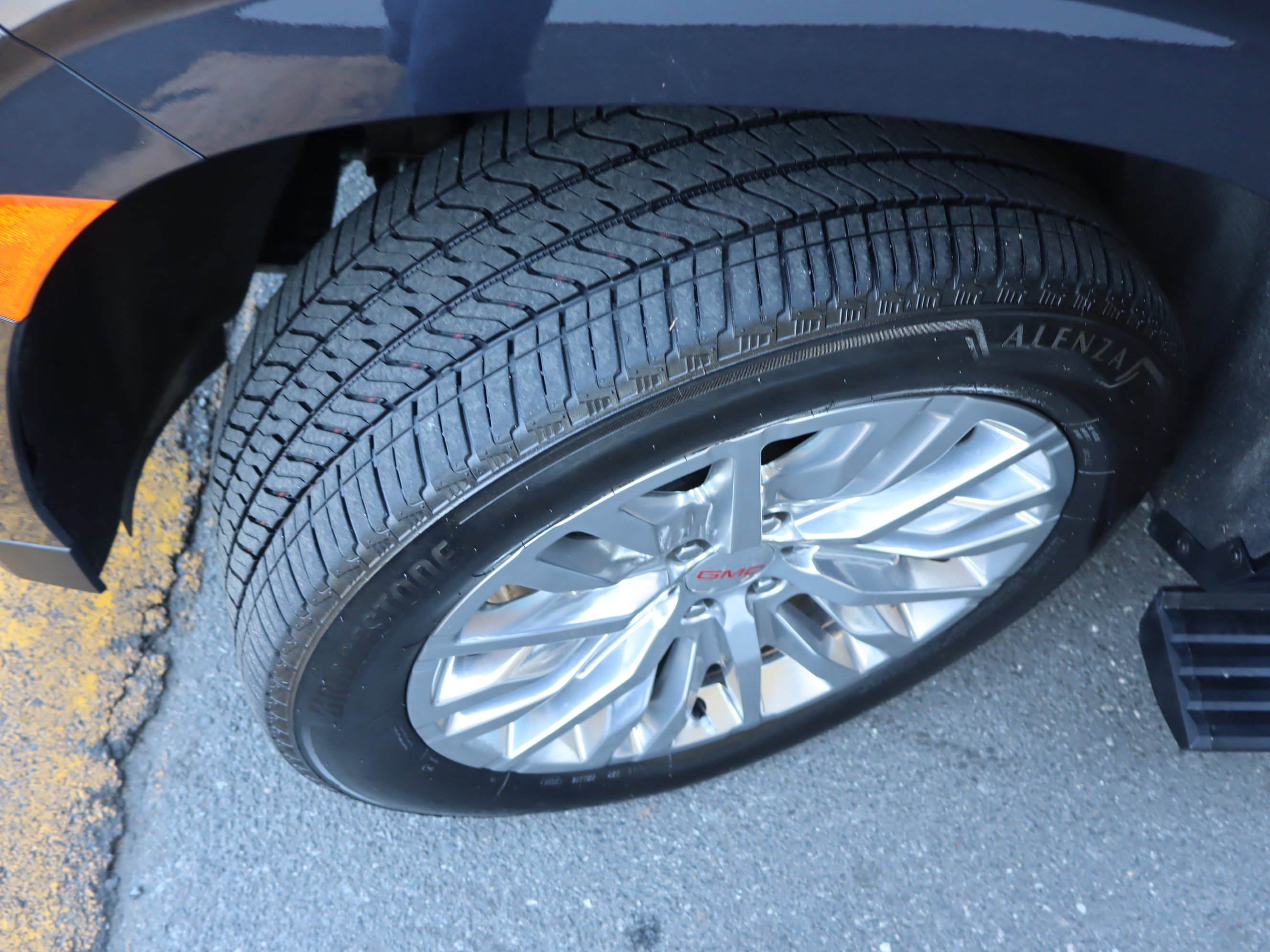 Certified 2024 GMC Yukon XL Denali w/ Advanced Technology Package image 46