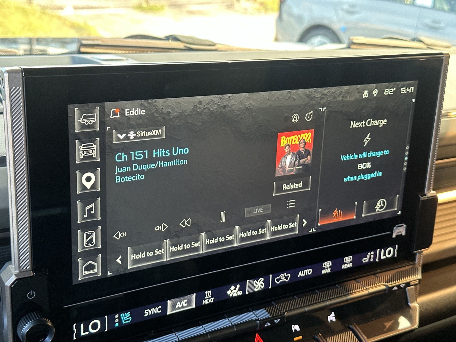 Used 2024 GMC Hummer EV 2X AWD/4WD image 12