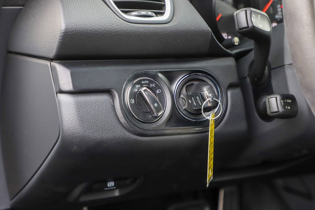 Used 2018 Porsche 718 Cayman GTS image 34