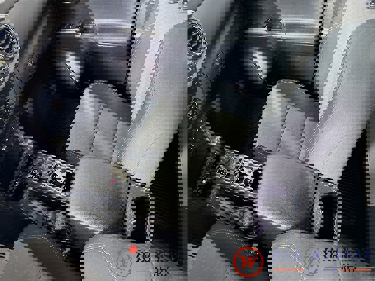 Used 2021 Toyota Tacoma SR image 24