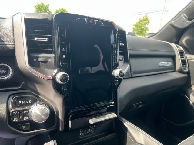 Used 2023 RAM 1500 Laramie AWD/4WD image 17