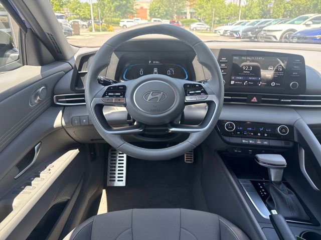 Certified 2026 Hyundai Elantra Sport FWD image 13