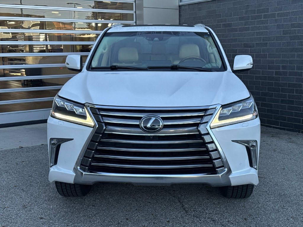 Used 2021 Lexus LX 570 4WD w/ Luxury Package image 2