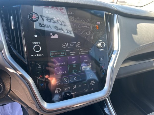 Used 2022 Subaru Outback Premium image 16