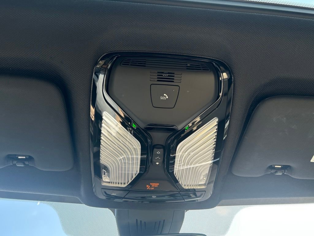 Used 2022 BMW X5 xDrive40i w/ Premium Package image 33