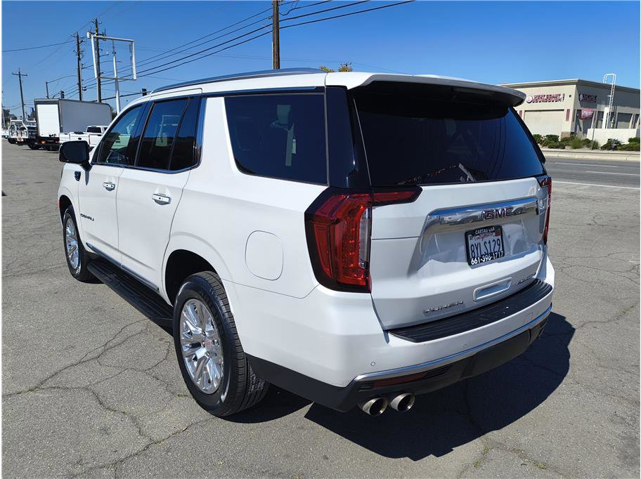 Used 2021 GMC Yukon Denali w/ LPO, Illumination Package image 16