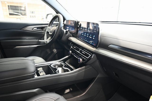 New 2026 Chevrolet Traverse LT w/ Driver Confidence Package image 14