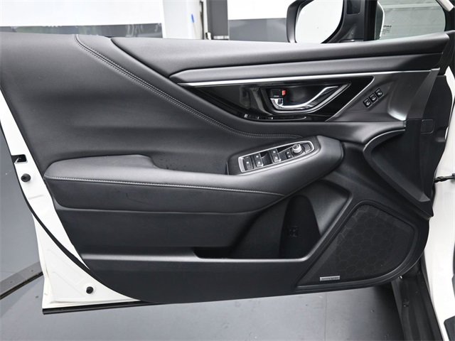 Used 2022 Subaru Outback Limited image 22
