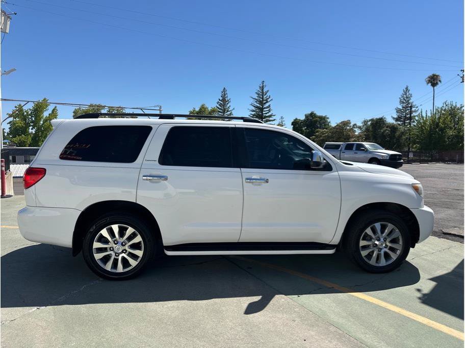 Used 2008 Toyota Sequoia Limited AWD/4WD image 5