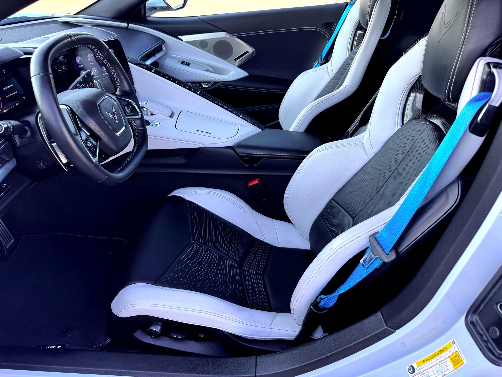 Used 2023 Chevrolet Corvette Stingray Preferred Cpe w/ Z51 Performance Package image 24