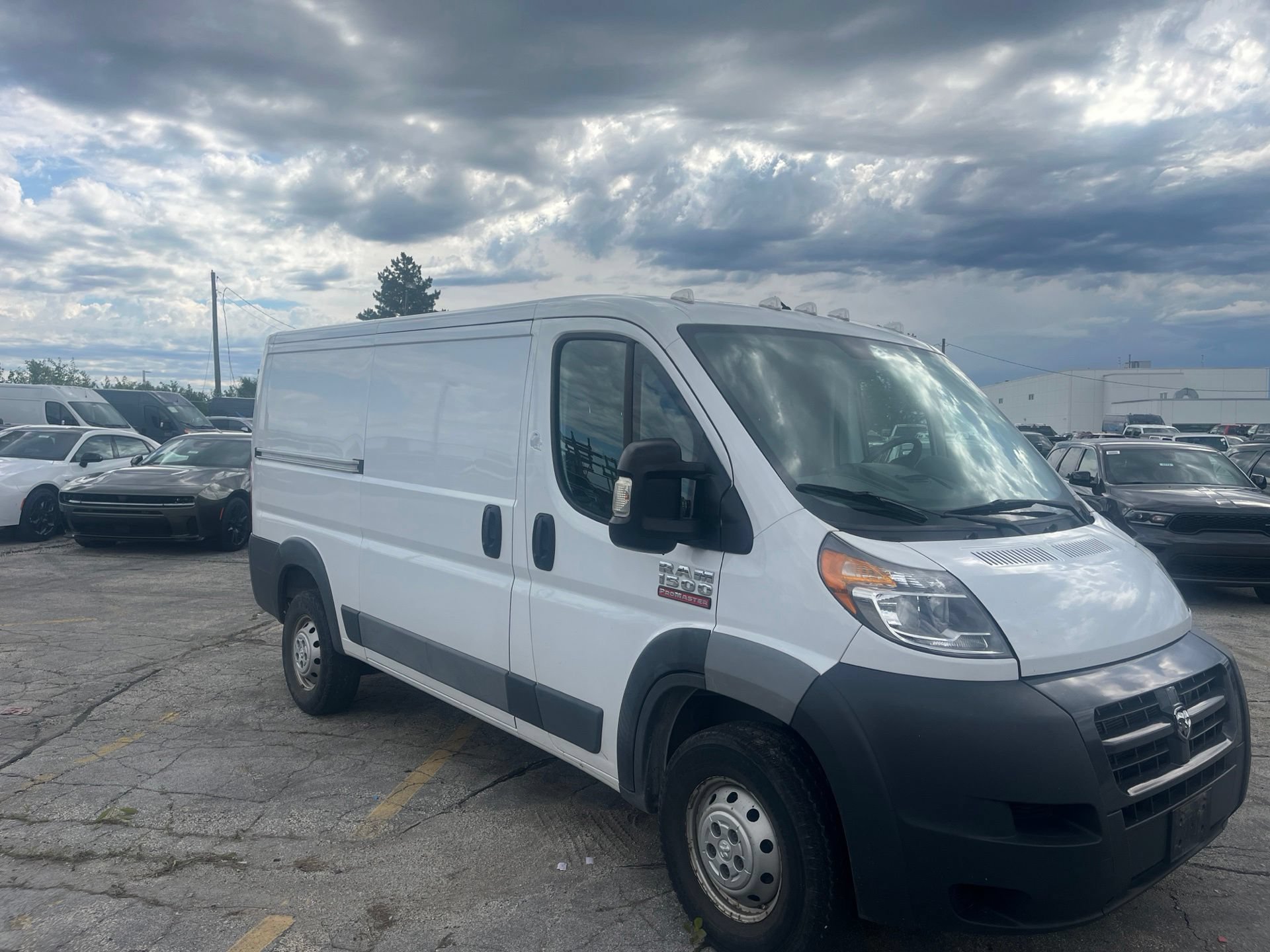 Used 2016 RAM ProMaster 1500 FWD image 4