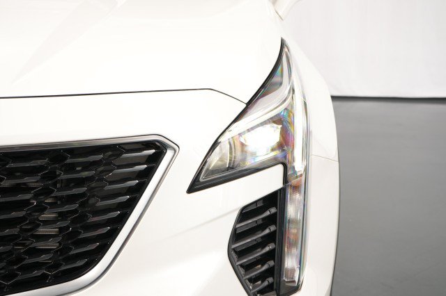 Used 2023 Cadillac XT4 Premium Luxury AWD/4WD image 6