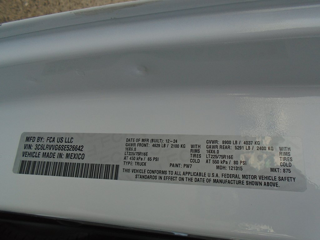 Used 2025 RAM ProMaster 2500 w/ U-Haul Equipment Group FWD image 17