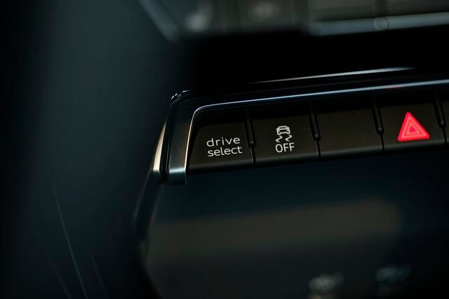 New 2026 Audi RS 3 AWD/4WD image 37