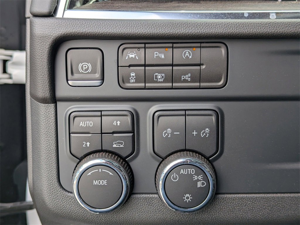 New 2025 Chevrolet Tahoe LS image 12