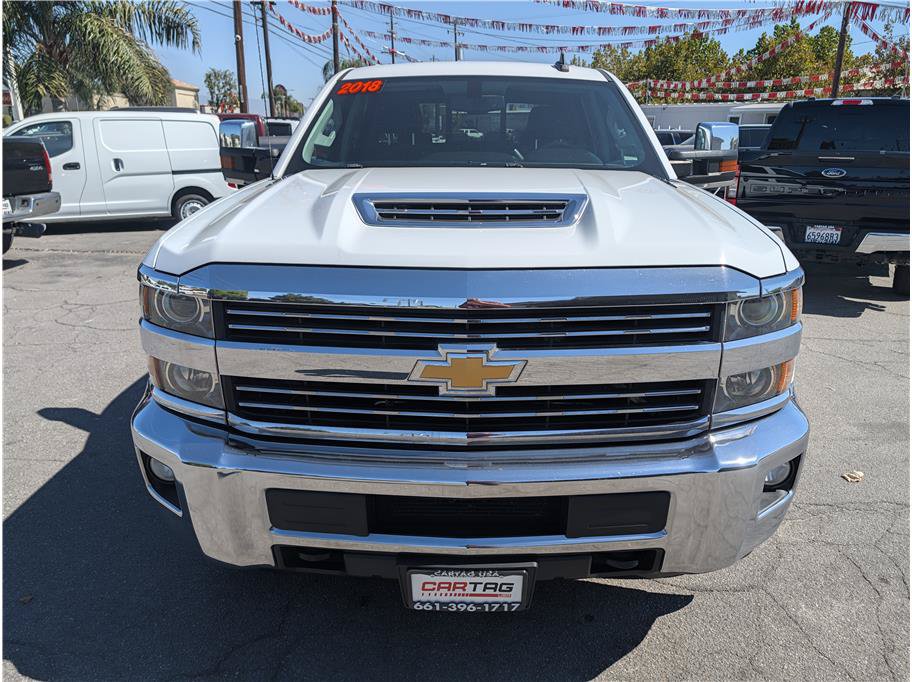 Used 2018 Chevrolet Silverado 2500 LT w/ LT Convenience Package AWD/4WD image 19