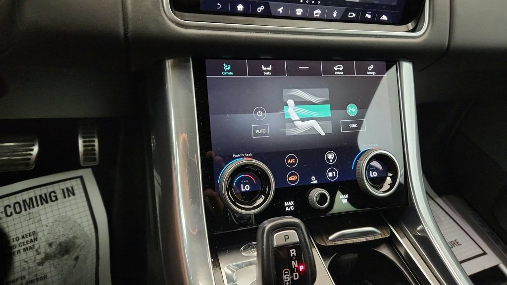 Used 2019 Land Rover Range Rover Sport Supercharged AWD/4WD image 20