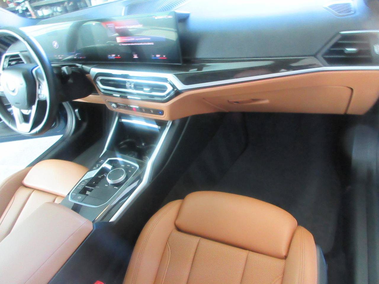 Used 2023 BMW 330i Sedan w/ Driving Assistance Package RWD image 29