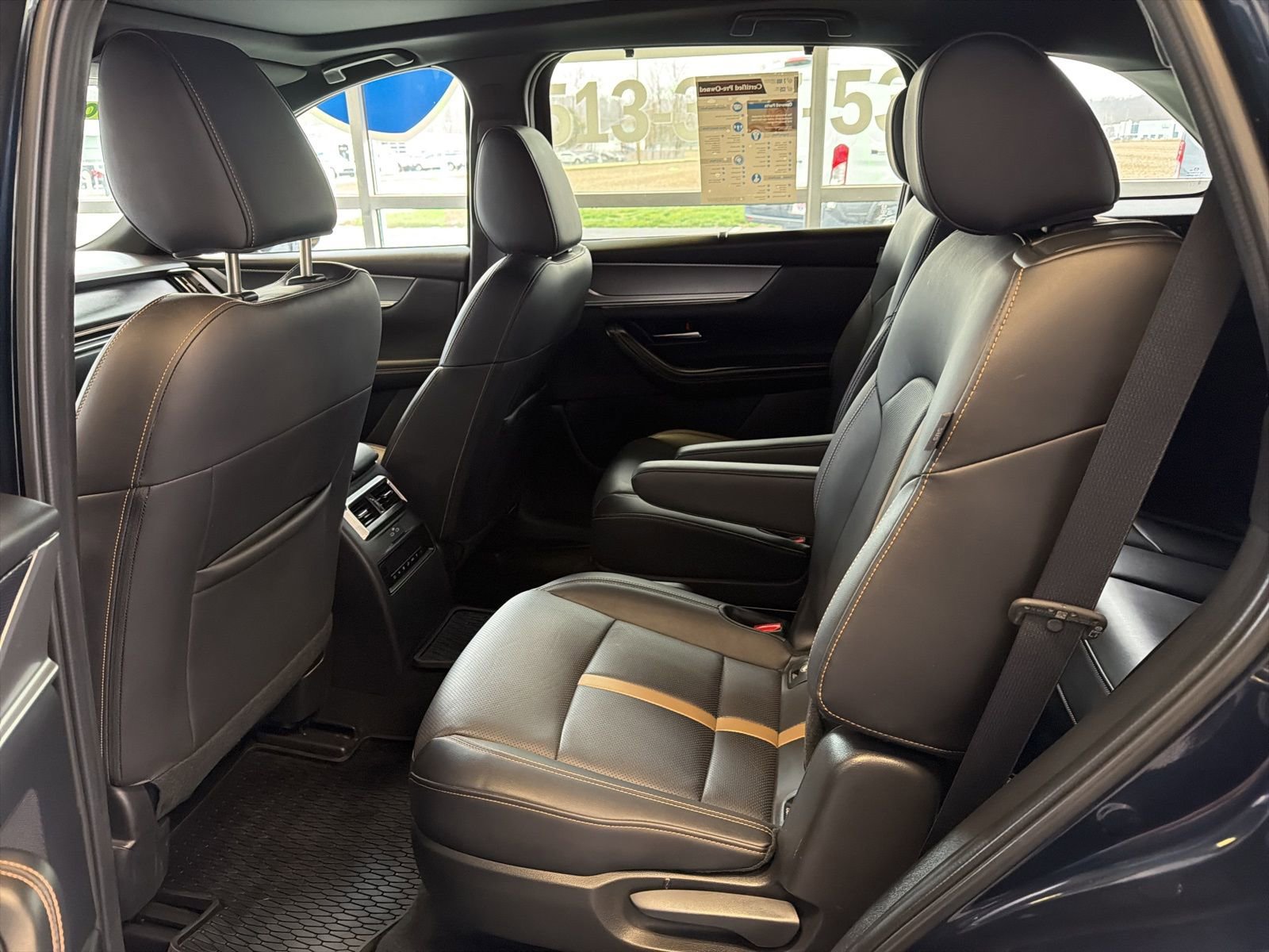 Used 2024 MAZDA CX-90 3.3 Turbo S w/ Premium Package image 16