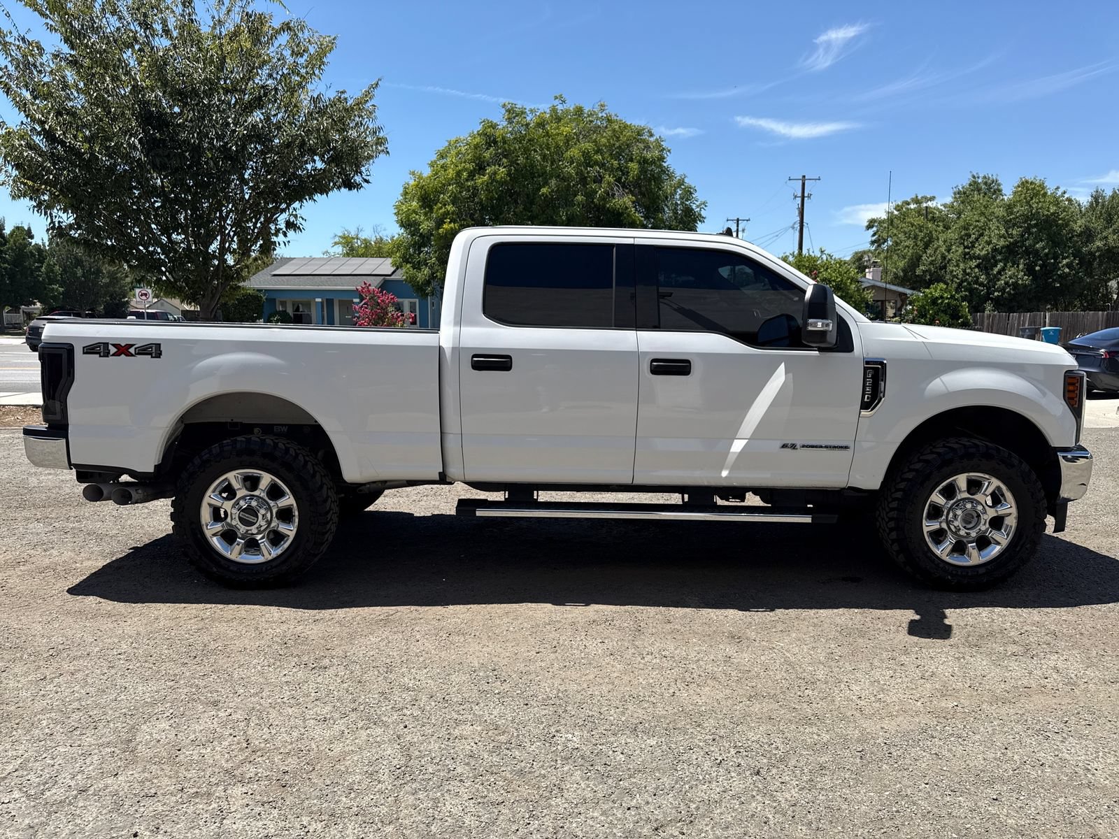 Used 2019 Ford F250 XLT w/ Snow Plow Prep Package AWD/4WD image 6