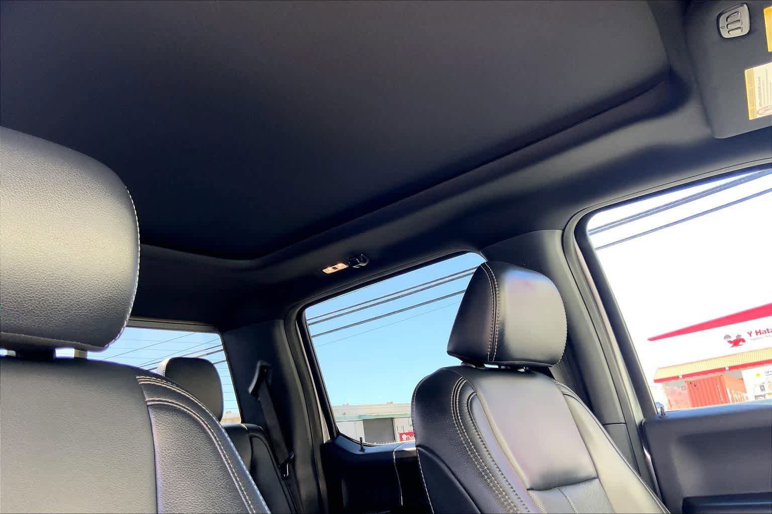 Used 2022 Ford F350 Lariat w/ Lariat Ultimate Package AWD/4WD image 31