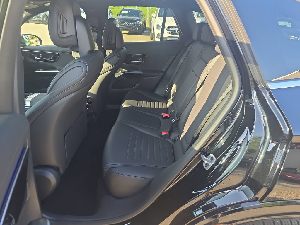 New 2026 Mercedes-Benz GLC 300 4MATIC image 24