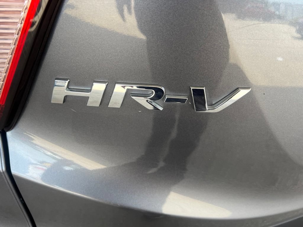 Used 2017 Honda HR-V EX image 30