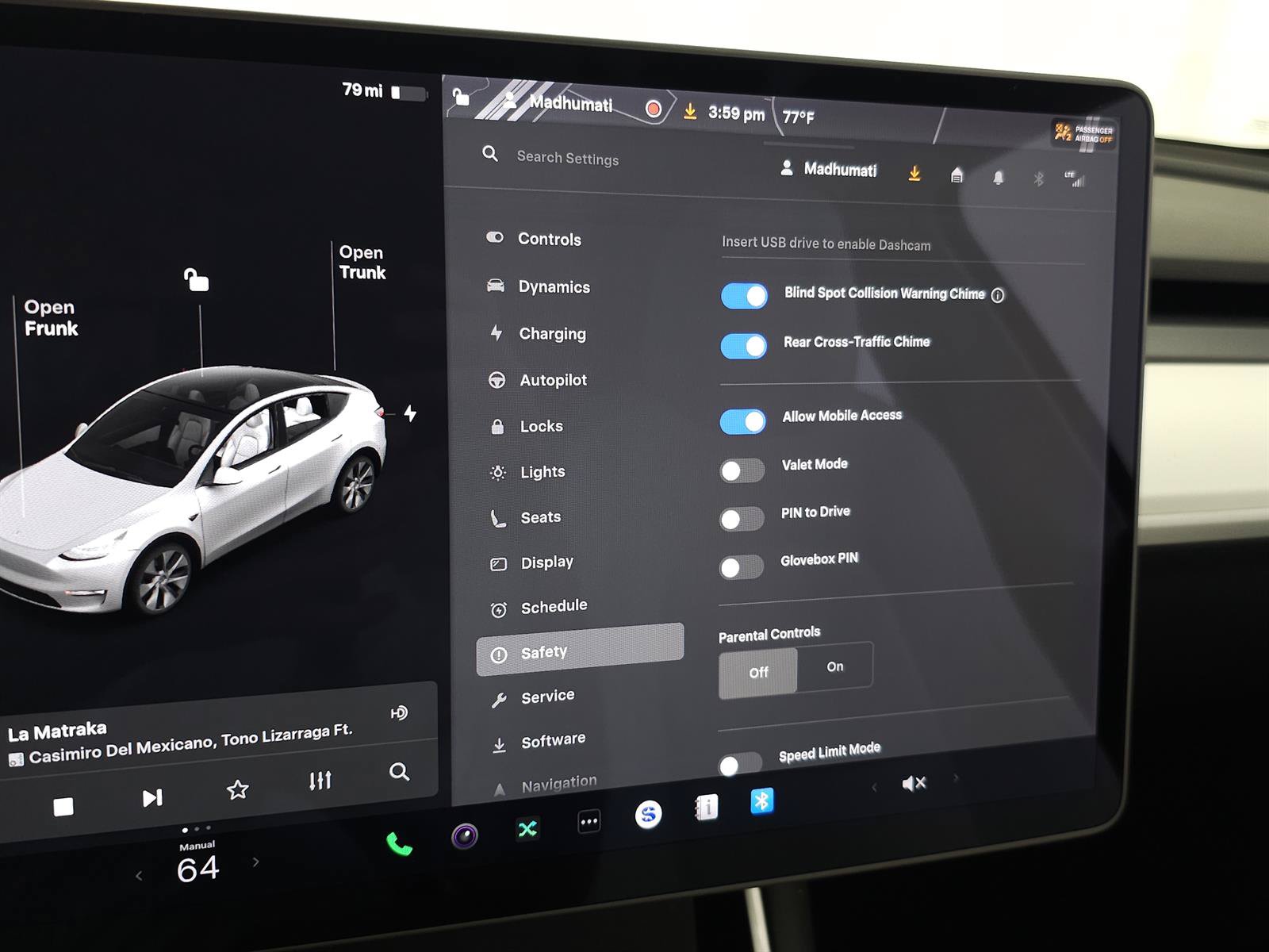 Used 2021 Tesla Model Y Long Range AWD/4WD image 23